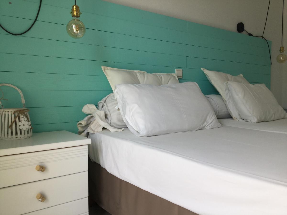 Andriana Aparthotel Agios Georgios  Buitenkant foto