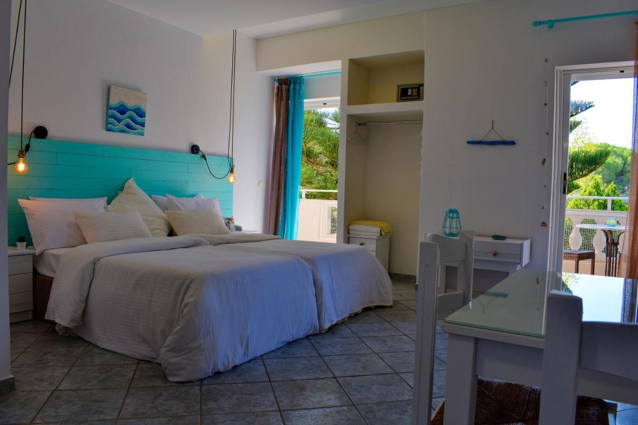 Andriana Aparthotel Agios Georgios  Buitenkant foto