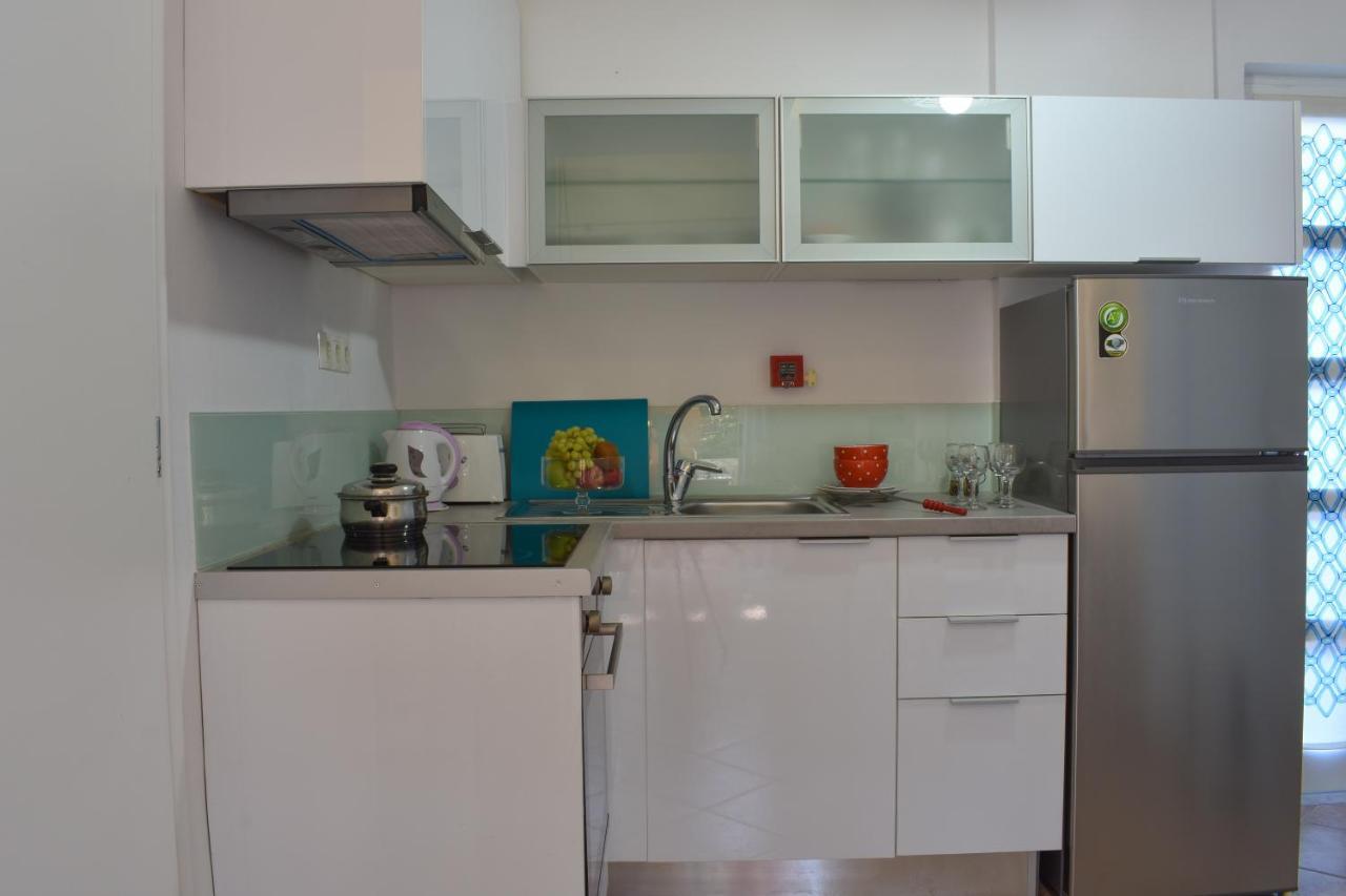 Andriana Aparthotel Agios Georgios  Buitenkant foto